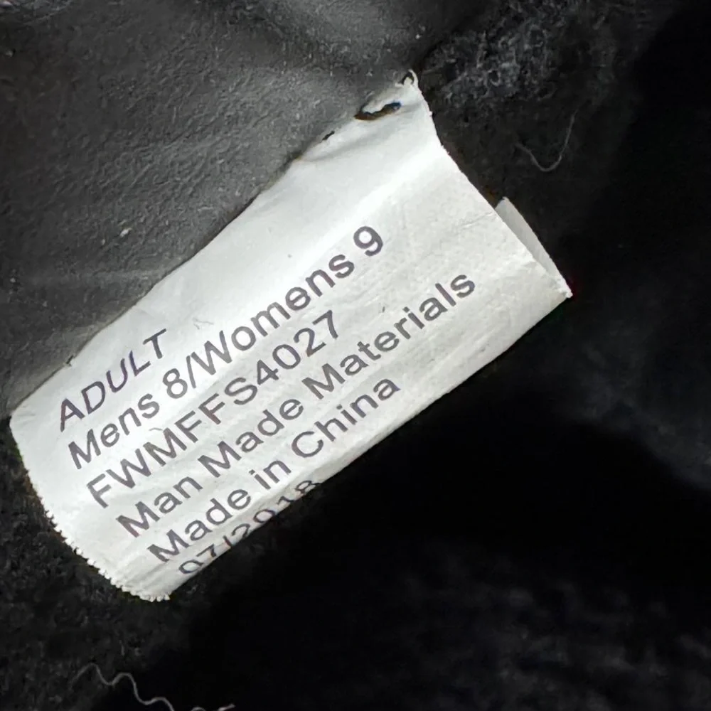 Magellan Outdoors excellent preowned
